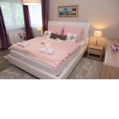 Suzanna Apartment