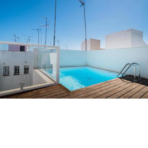 Swimming pool - charming new - Bd 1 Bth - Triana