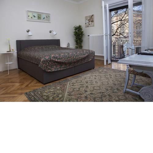 Synagogue View Apartment