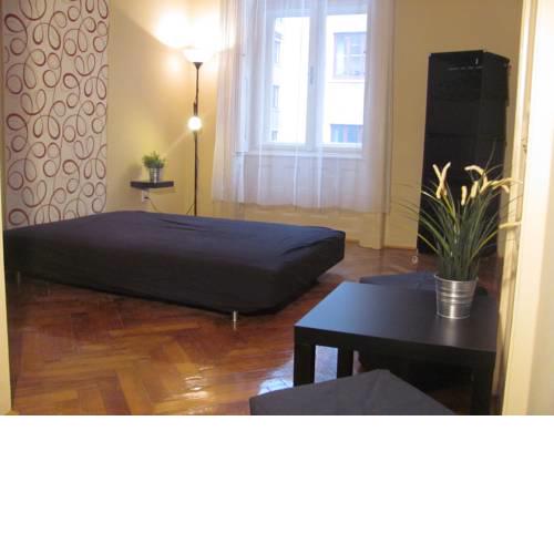 Synagouge Astoria Guest House
