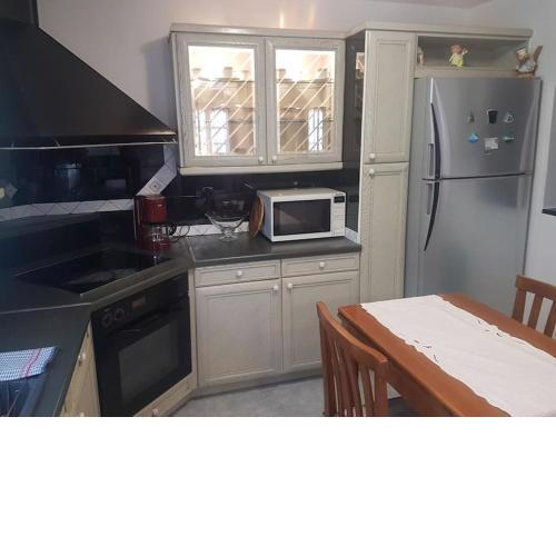 Syrigos Family Apartment 80 sq.m on Naxos Town