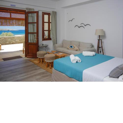 Syros Wellness Luxury Suites