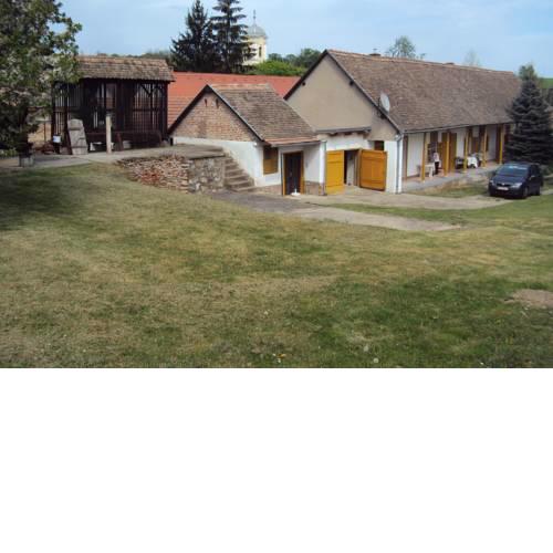 szalatnak