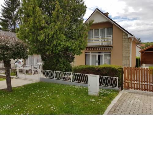 Szentgyörgyi apartman