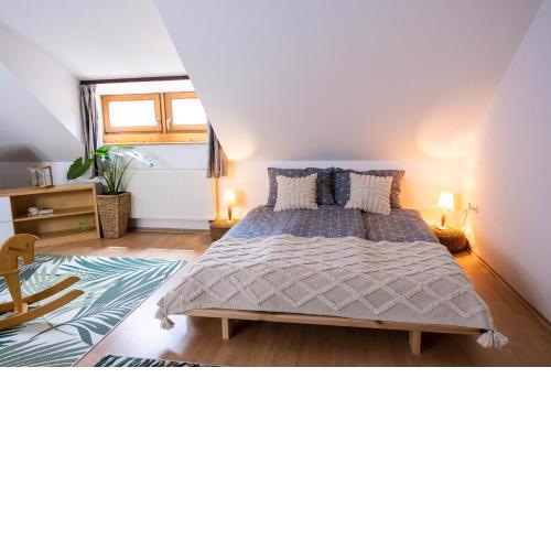 Sziklai Apartman