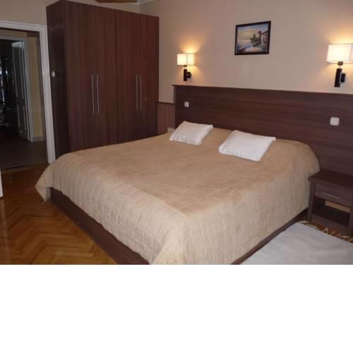 Szilfa Étterem Mariann Apartman
