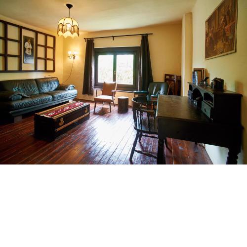 Szilva House - Village Retreat