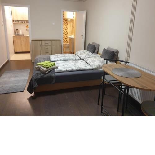 Tahiti Garden Apartman