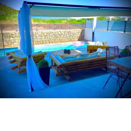 TALAMANCA VILLA With PRIVATE POOL