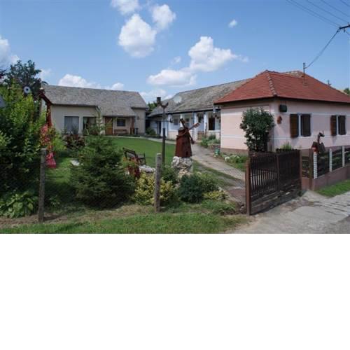 Tamás Bátya Kunyhója