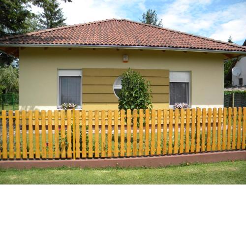 Tamási Nyaralóház