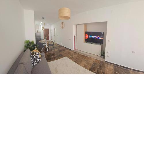 Tao City Center Apartment with Fee wifi and Air con