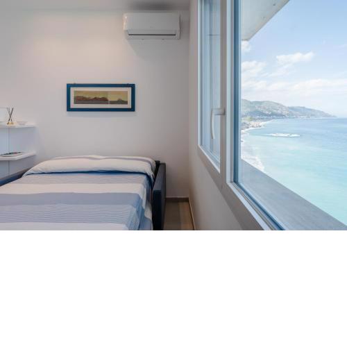 Taormina Seaview Studio a few steps from the Beach