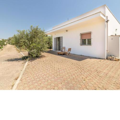 Tasteful holiday home in Taviano with private terrace