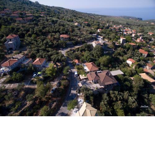 Taygetos Apartments