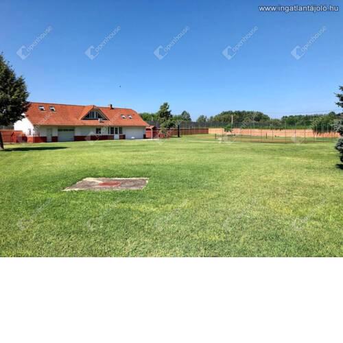 Tennis club apartmans