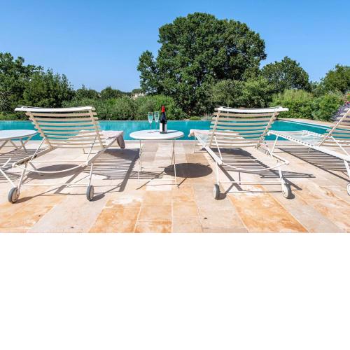 Tenuta Diciassetteconi Trulli With Pool - Happy Rentals