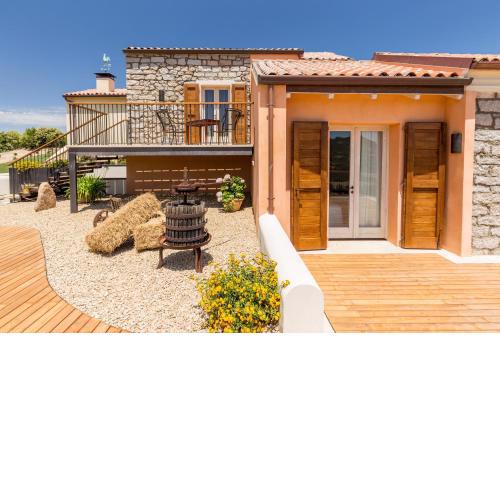 Tenuta Petra Bianca