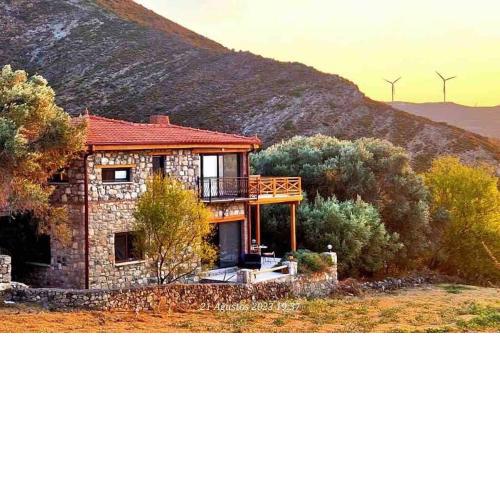 Tepeboz Stone House Tuscany in Karaburun