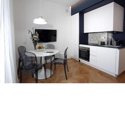 Termini Painting Apartment