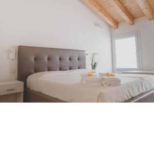 Terra Ferma Rooms&More