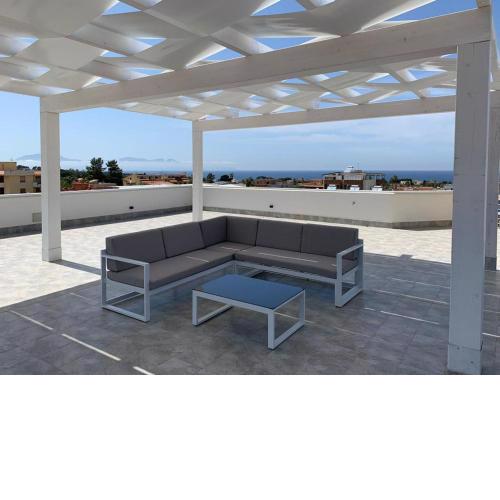 Terrace ini