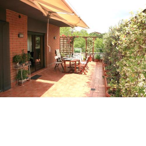 Terrace22 - Delizioso attico ben collegato, 4 persone