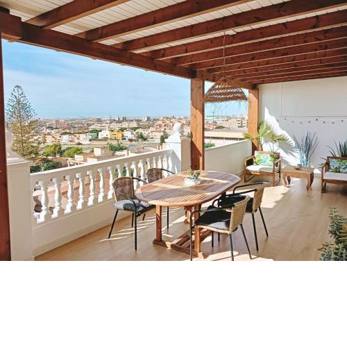 TERRAZA AL MAR