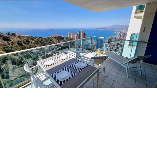 Terraza privada con vistas al mar - planta 31