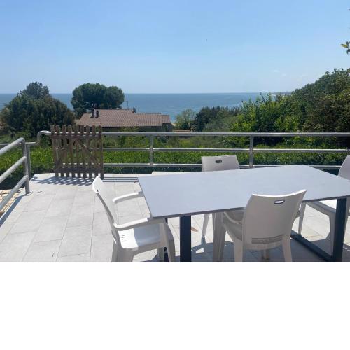 terrazza vista mare, giardino, parcheggio, wi fi