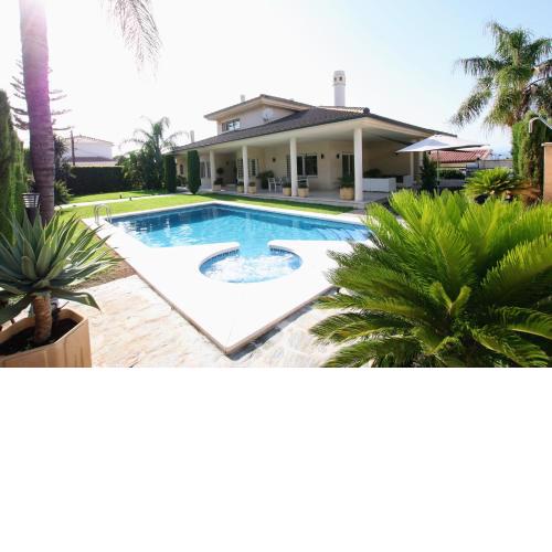 TESS Villa Jocalo