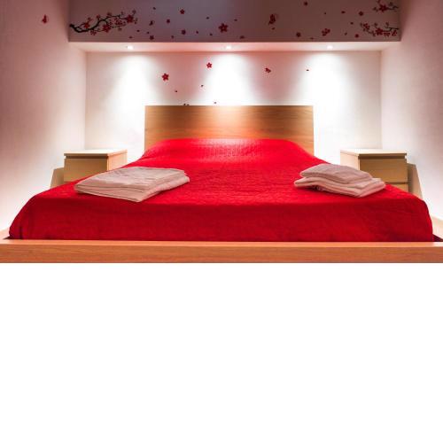 Teti Rooms