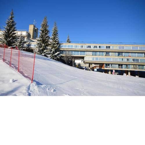 TH 1400 Hotel