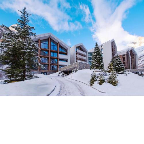 TH Courmayeur