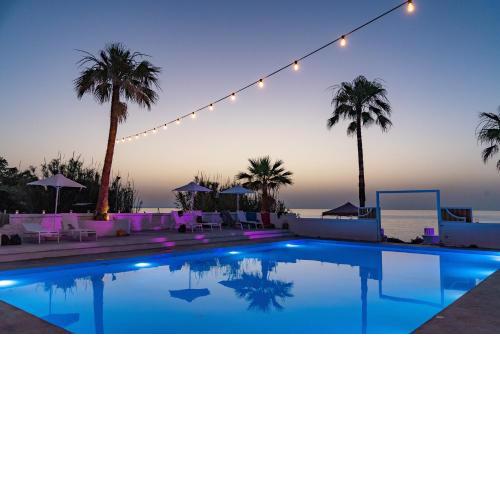 Thalasses