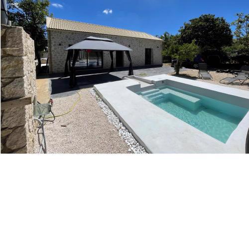 The 10k Stones Villa