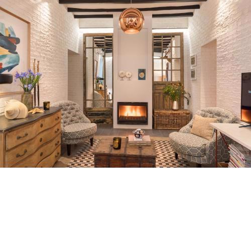 The 2 rooms