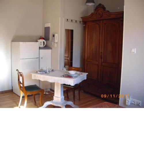 The 25sqm Sunny, Modern and Comfortable
