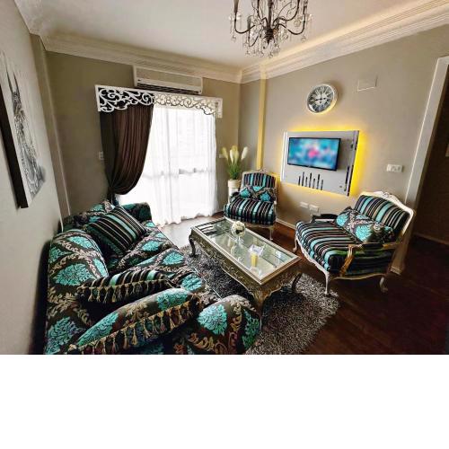The Arabella House
