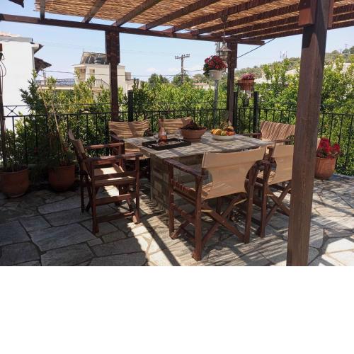 The Arbor Afissos Apartment