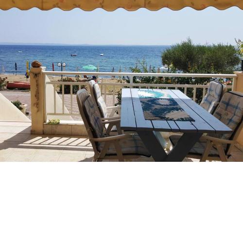 The Beach House Gerakini Chalkidiki