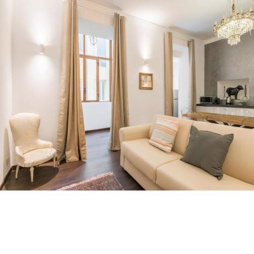 The Best Rent - Three-bedroom apartment close to the Quirinale