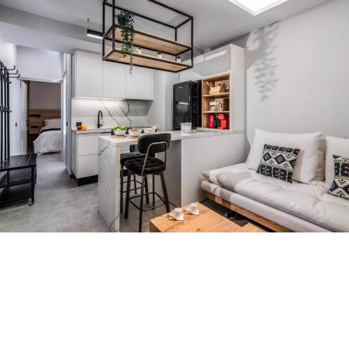The Big Little One. Stylish & convenient apartment