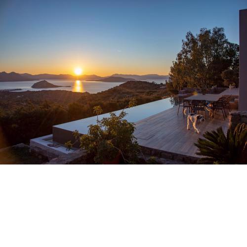 The Boatyard Luxury Villa