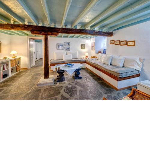 The Cellar Apartment