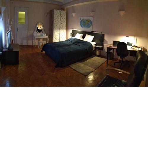 The Central View apartment