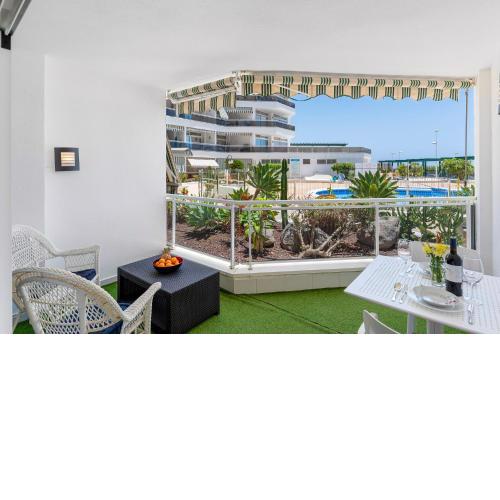 THE CHILL AT THE SEA HOLIDAY HOME - by MEDANO4YOU