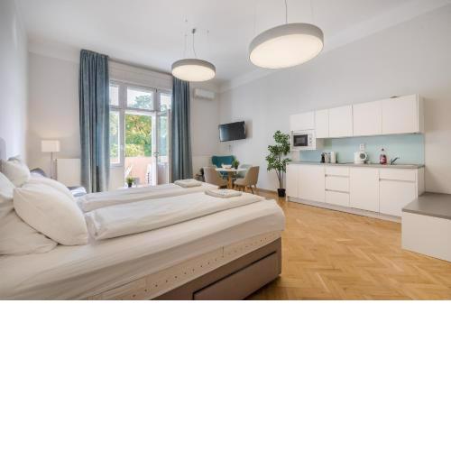 The City Block Apartments