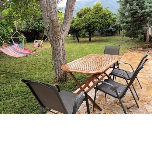 The Country House in Amarynthos