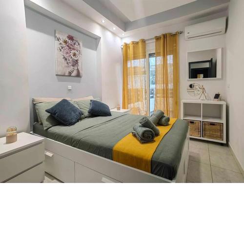 The Cozy Nest in Rhodes town